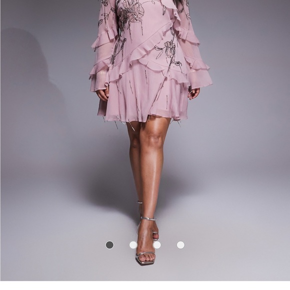 Elegant Pink Ruffled Dress - Picture 3 of 3